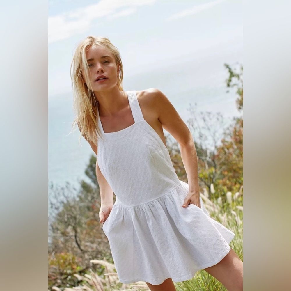 NEW Free People Va Va Volume White Mini Dress 100% Cotton Size Large